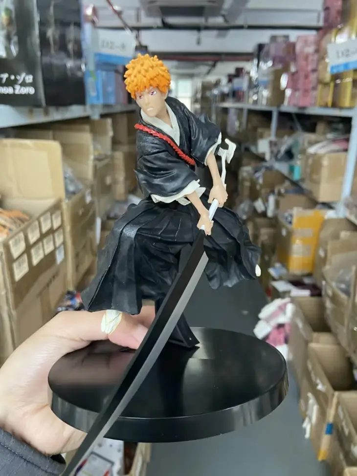 17CM Anime BLEACH Kurosaki Ichigo Model Knife Swinging Posture Toy Soul-Cutting knife Collection Action Figure Japanese Dolls - Image 3